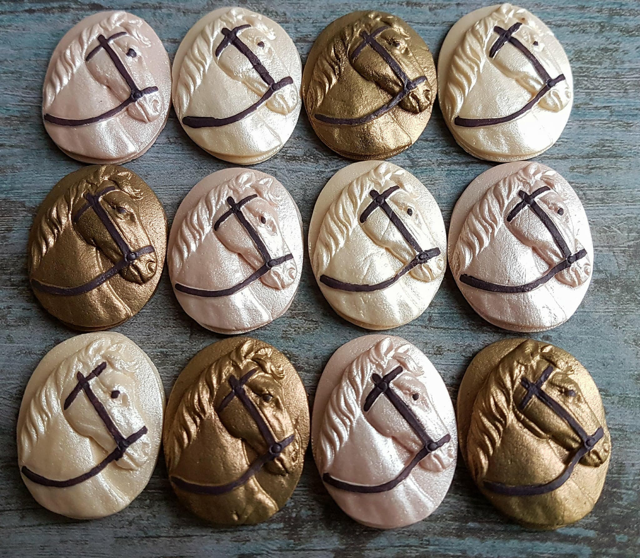 12 edible sugar horses horse riding theme cake cupcake toppers Etsy