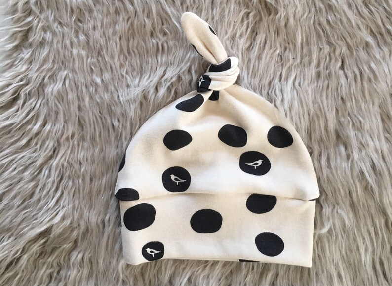 newborn take home outfit neutral