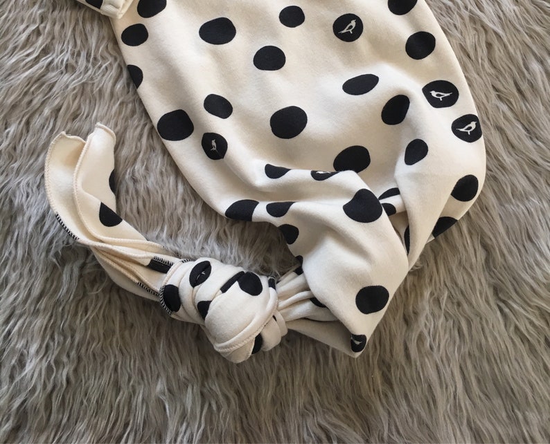 newborn take home outfit neutral