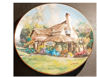 Piatto vintage della collezione Hamilton &quot;The Periwinkle Tea Rooms&quot; di Marty Bell della collezione di piatti English Country Cottages