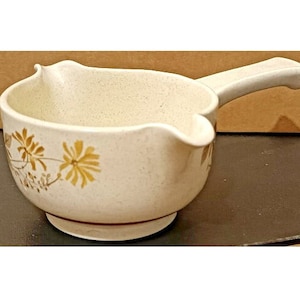 Vintage Royal Doulton Lambeth Ware Sandsprite Gravy / Sauce Boat with Handle LS1013 image 1