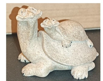 Vintage Quarry Critters Tory and Taz  Mother and Child Turtle Reptile Figurine  by Second Nature Design  in the Year 2000