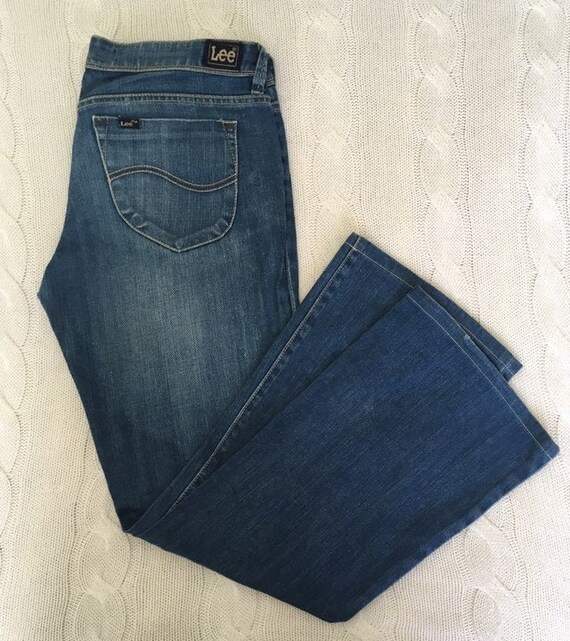 Vintage Lee Denim Women's Flares/ flared jeans/ hi