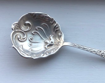 Antique Rare BAKER-MANCHESTER Sterling Silver 1898 LAFAYETTE Repousse Bowl Bon Bon Spoon 5 1/2"