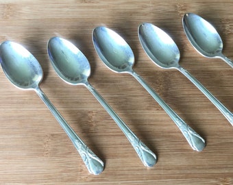1940 International Silver Wm Rogers Avalon / Cabin Pattern 4