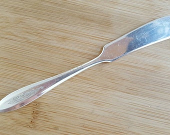 Bird of Paradise by Community Plate Silverplate Butter Spreader Pointed 6 1//4/"