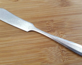 Bird of Paradise by Community Plate Silverplate Butter Spreader Pointed 6 1//4/"