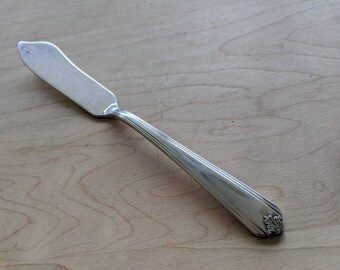 ROGERS TEMPO STONELEIGH 8 ICED TEA SPOONS