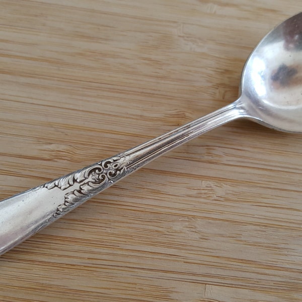 Antique National Silver 1936 KING EDWARD Round Bowl Soup Spoon (Gumbo) 6 7/8"