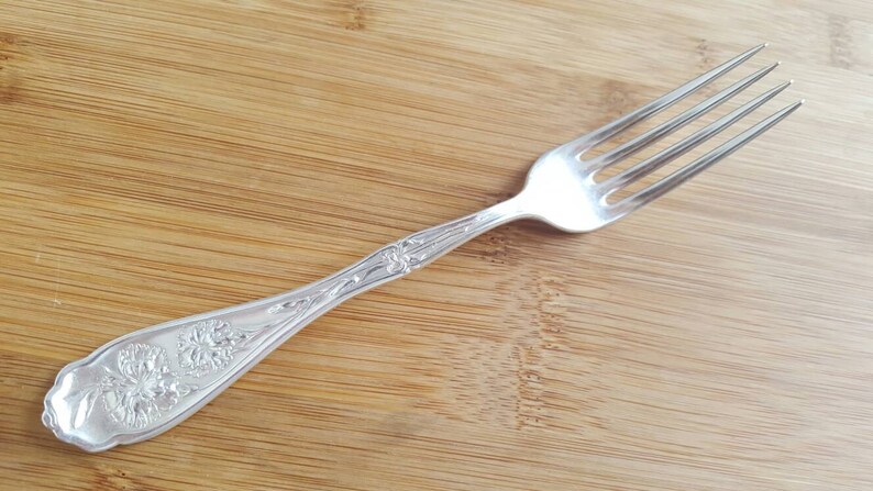 Set of 6 Antique W R Keystone 1908 CARNATION Dinner Fork 7 12