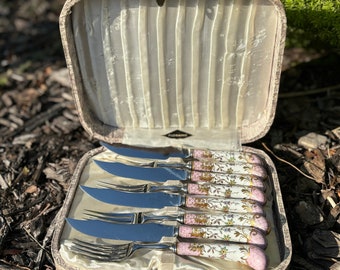 Amazing Vintage A.E. LEWIS Co Elegant "FLORAINE PINK" Floral Porcelain Handle Dinner Fork & Knife (Serrated Blade) Set Of 8, w/Original Box