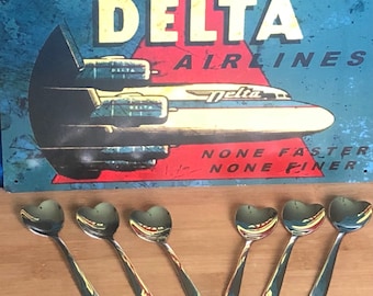 Amazing Gorgeous Elegant Vintage Collectible DELTA AIRLINES In-Flight &quot;Be My Valentine!&quot; Dessert/Coffee/Teaspoon 5&quot; by ALESSI, Set of 6