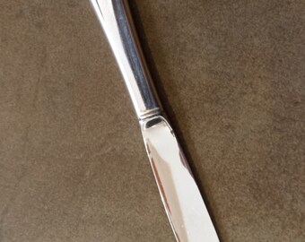 Vintage 1847 Rogers Bros 1950 DAFFODIL Modern Hollow Dinner Knife 9 1/2", Set of 7