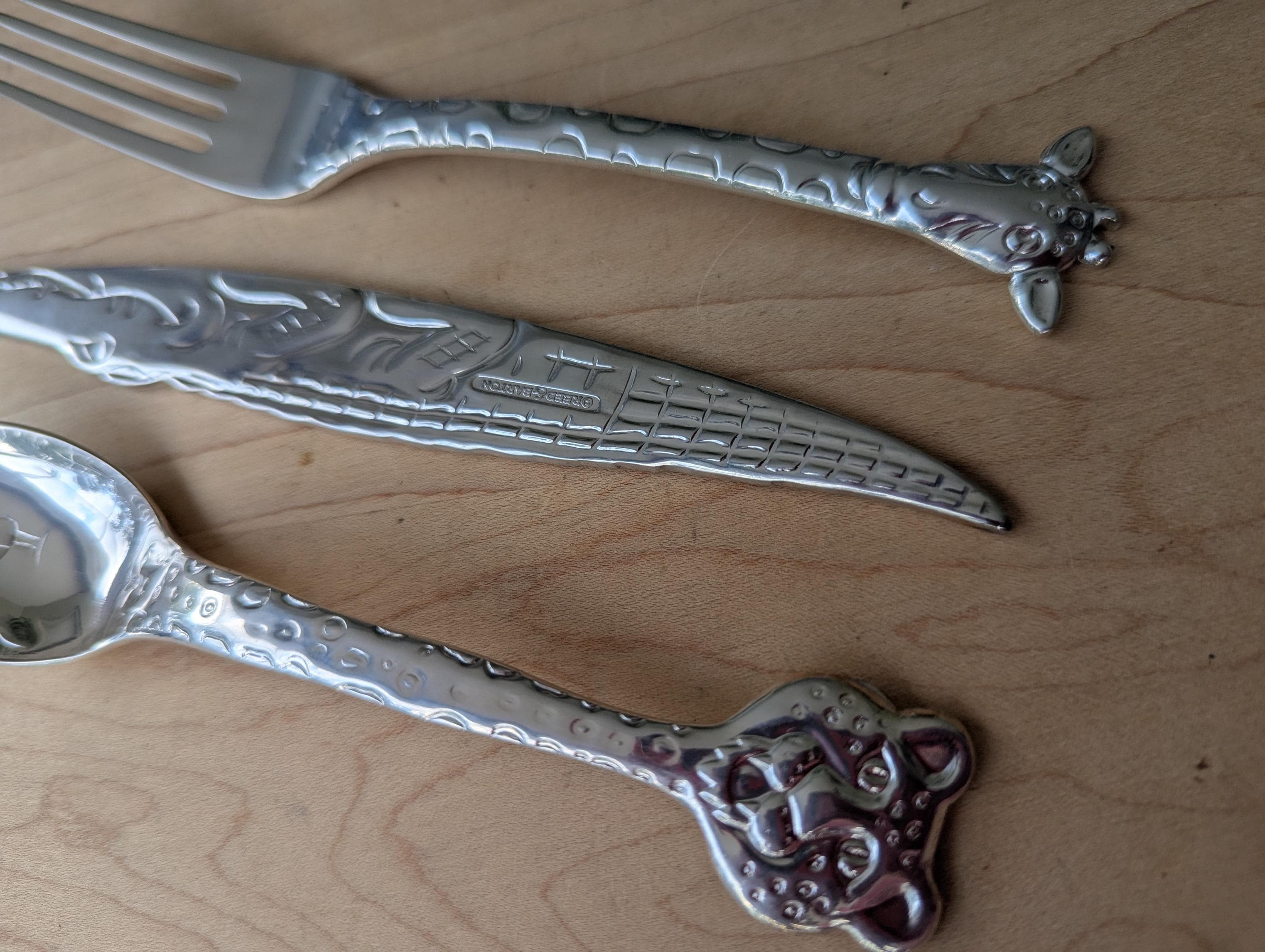 素晴らしいゴージャスなヴィンテージ REED & BARTON「シルバーサファリ