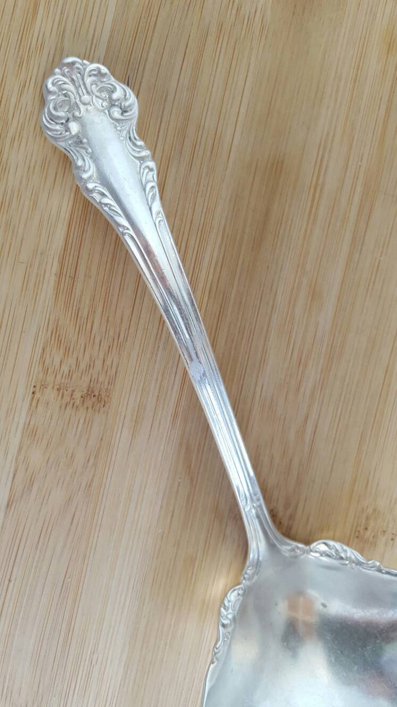 Antique COMMUNITY 1901 AVALON GravySauceCream Ladle 7 38