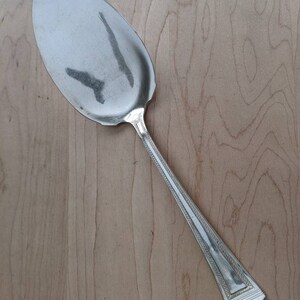 Antyczny nóż do ciasta/ciasta SHEFFIELD w srebrnej płycie FIVE 9"
