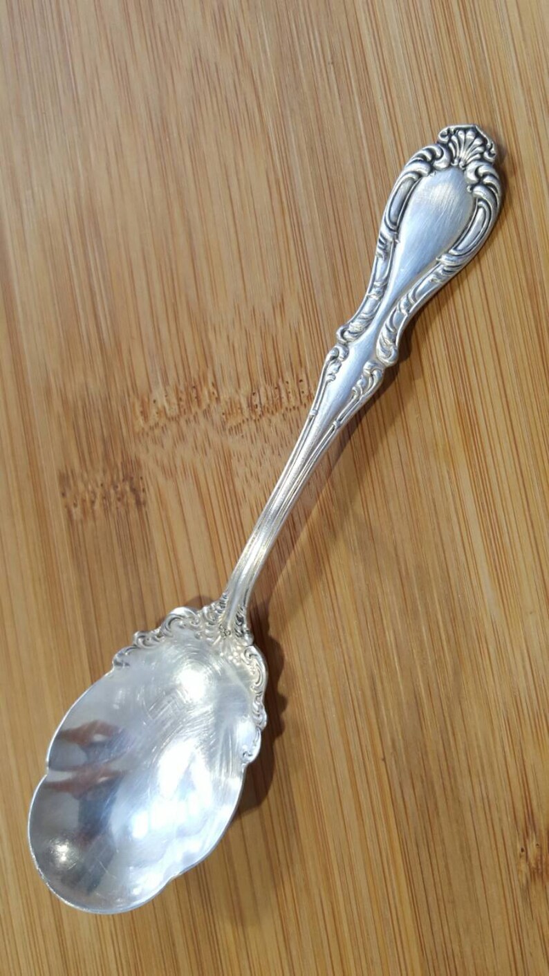 Shell Bowl International JOAN OF ARC Solid Sterling Silver Sugar Spoon 6/"