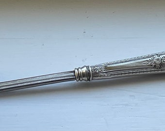 Rare Amazing Gorgeous Elegant Antique SUPERIOR Silver Co Silver Plate 1929 BERKELEY STERLING Handle Solid Cream/Gravy/Soup Ladle 6 1/2"