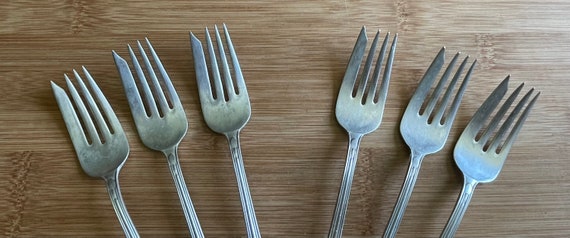 アンティーク AVON シルバープレート ペストリーフォーク 6 1/8 インチ