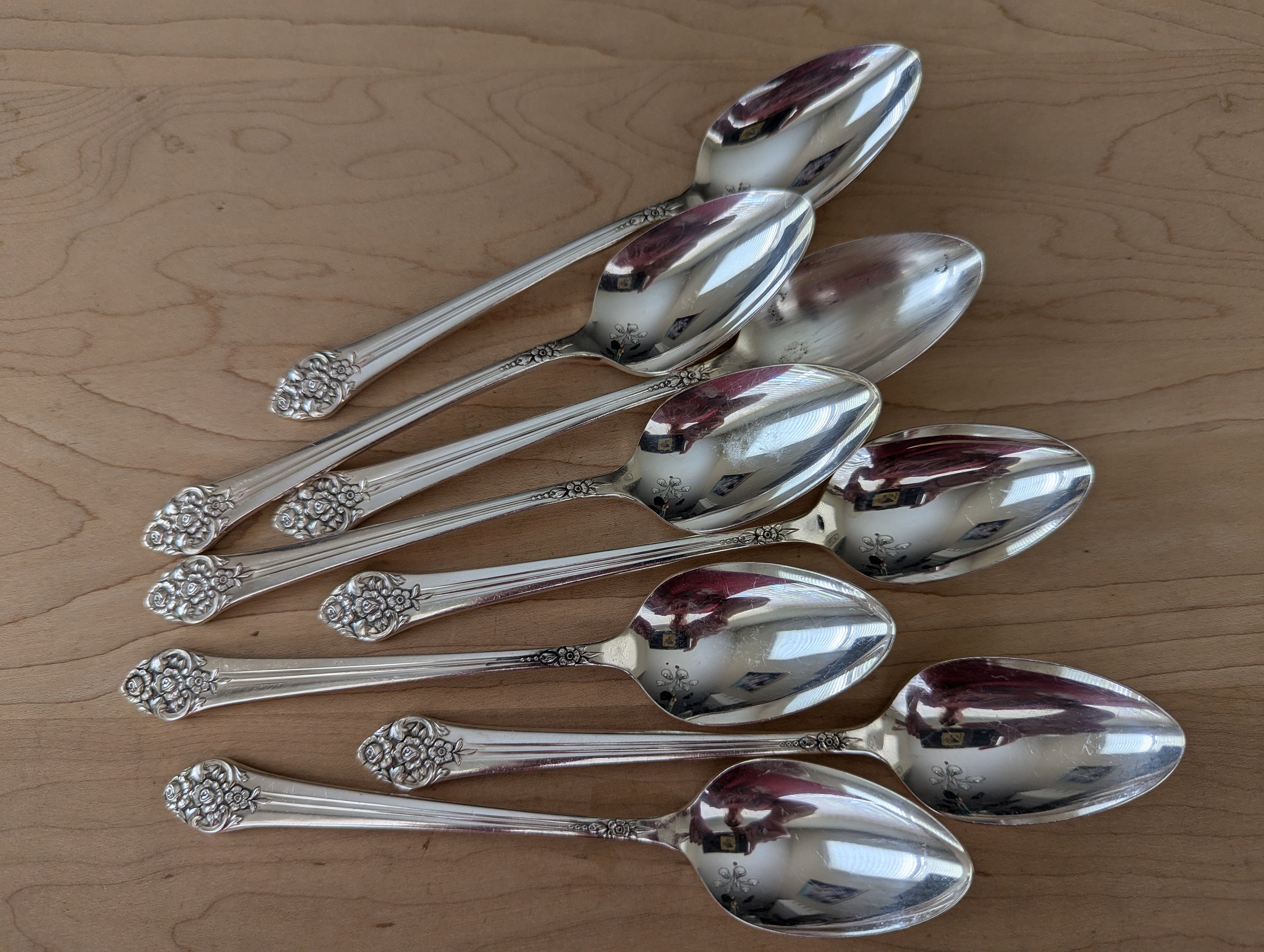 Vintage 1881 ROGERS 1948 PLANTATION Teaspoon 6 1/8", Set of 8