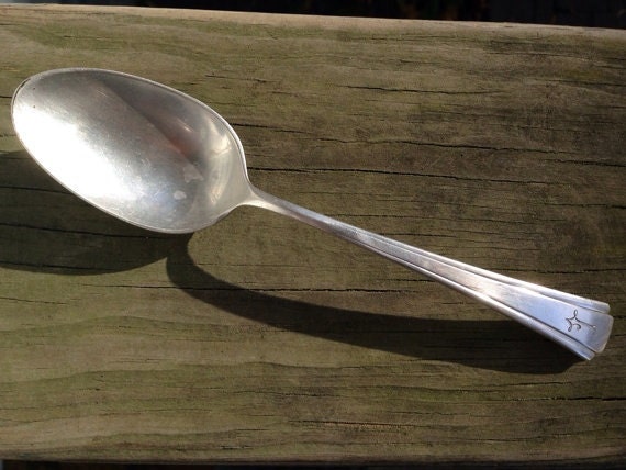 Old Lace by Towle Sterling Silver Oval Soup or Dessert Spoon 6.75/"
