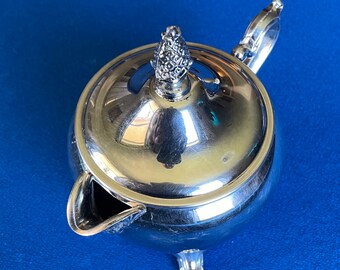 Gorgeous Elegant Vintage INTERNATIONAL SILVER Co INS417 Silver Plate Individual Footed Creamer w/Lid 4 3/4"