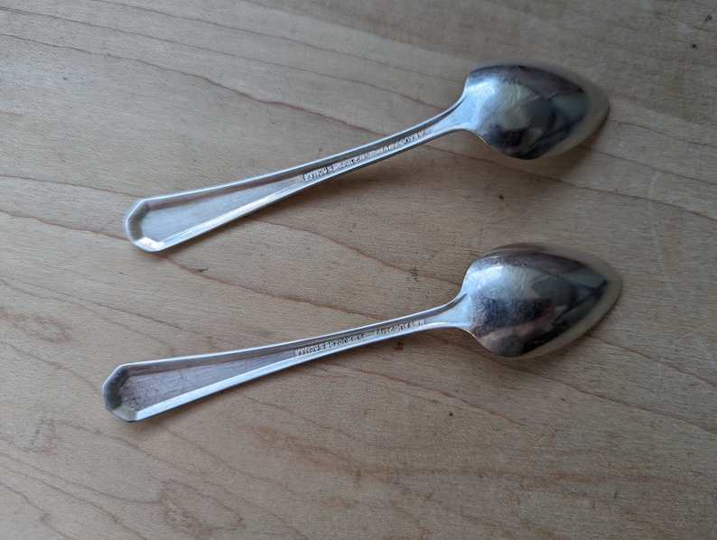 Antique Wm Rogers & Son Silver 1917 LINCOLN Demitasse Spoon 4 1/4