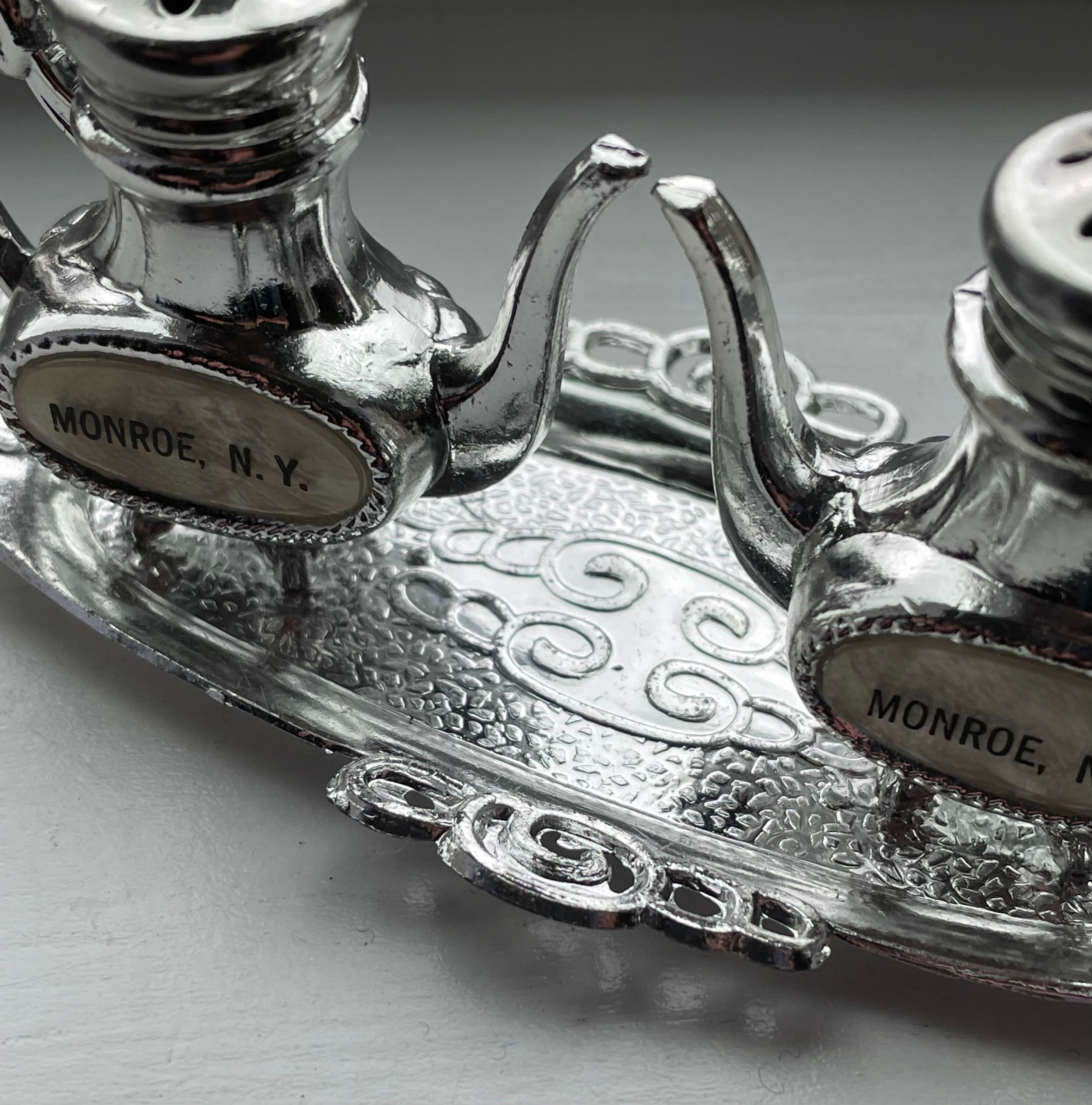 ヴィンテージ コレクタブル ノベルティ MONROE NEW YORK シルバー