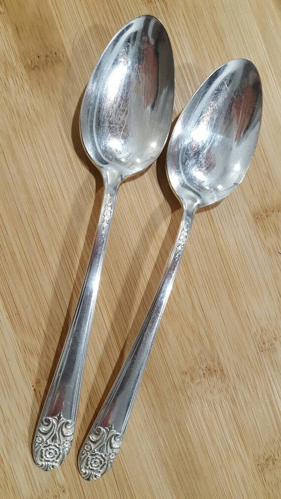 Vintage Melody Silver 1954 MELODY Dessert/oval Soup Spoon 7 3/8