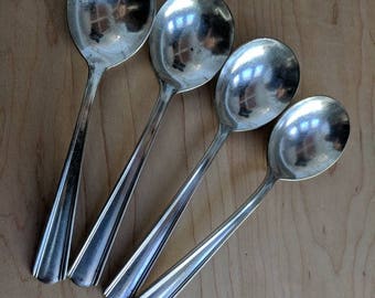 Antiguo VICTOR Silver Art Deco Round Bowl Soup Spoon (Crema) 5 7/8", Juego de 4