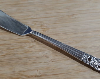 Antique COMMUNITY 1936 CORONATION Flat Handle Master Butter Knife 6 7/8&quot;, Set of 2