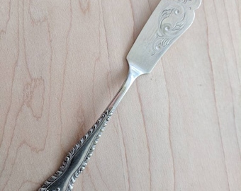 Antique Thomas Turner Silver 1892 MAZARIN Etched Blade Flat Handle Master Butter Knife 5 3/8", Set of 2