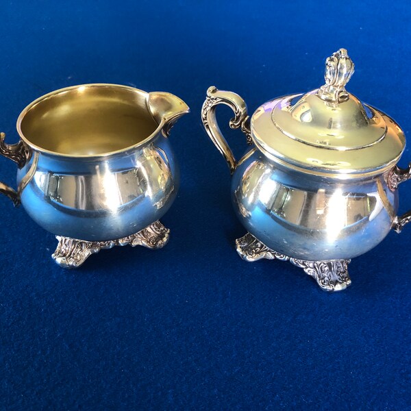 Antique 1954 WM Rogers And Son VICTORIAN ROSE Silver Creamer & Sugar Bowl w Lid, Set of 2