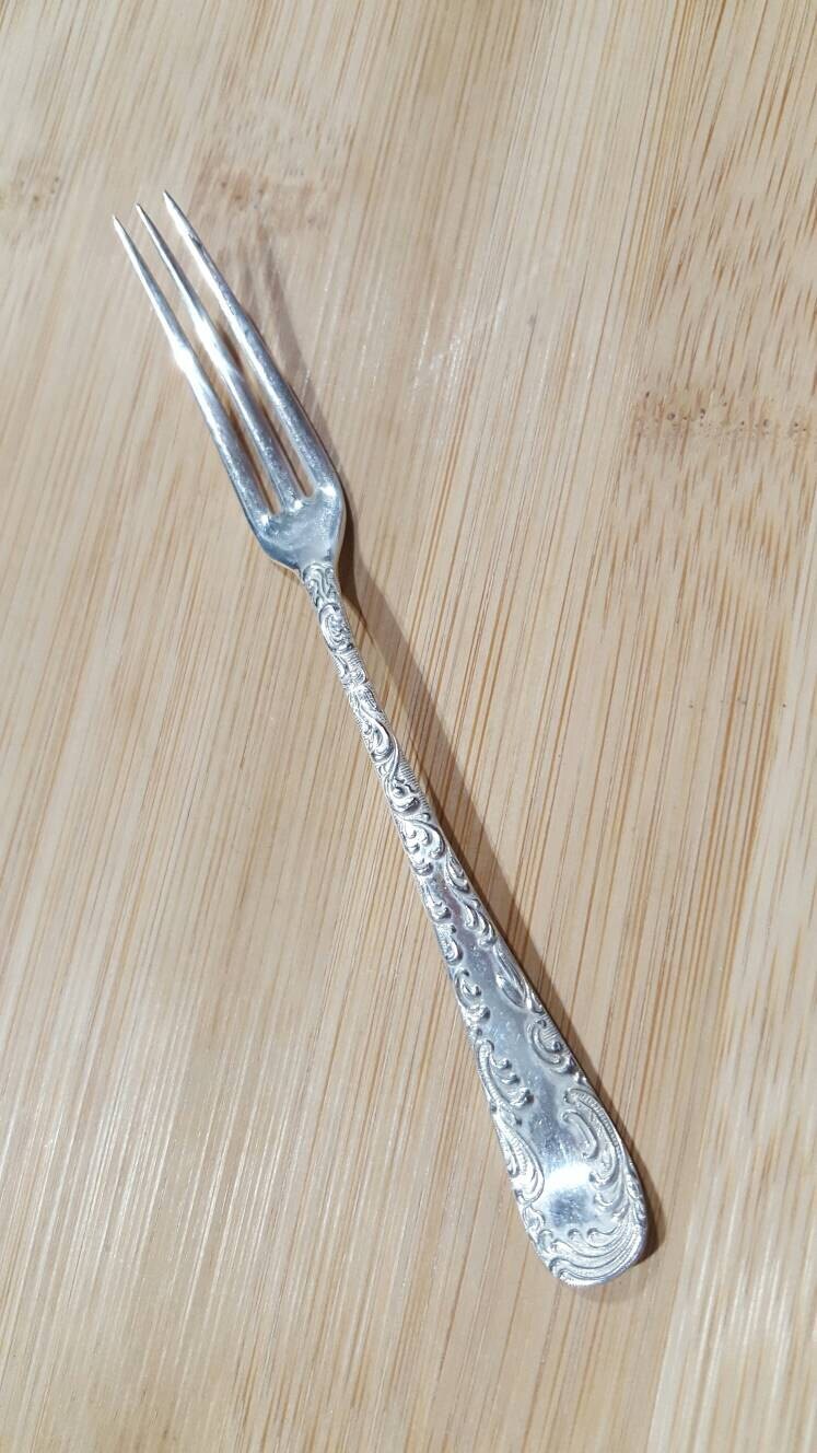 Antique CROWN Silver 1900 FLORENCE Strawberry Fork 4 3/4