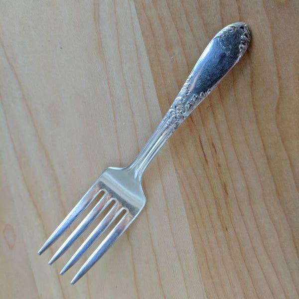 Antique National Silver 1936 KING EDWARD Straight Handle Baby Fork 4 3/8"