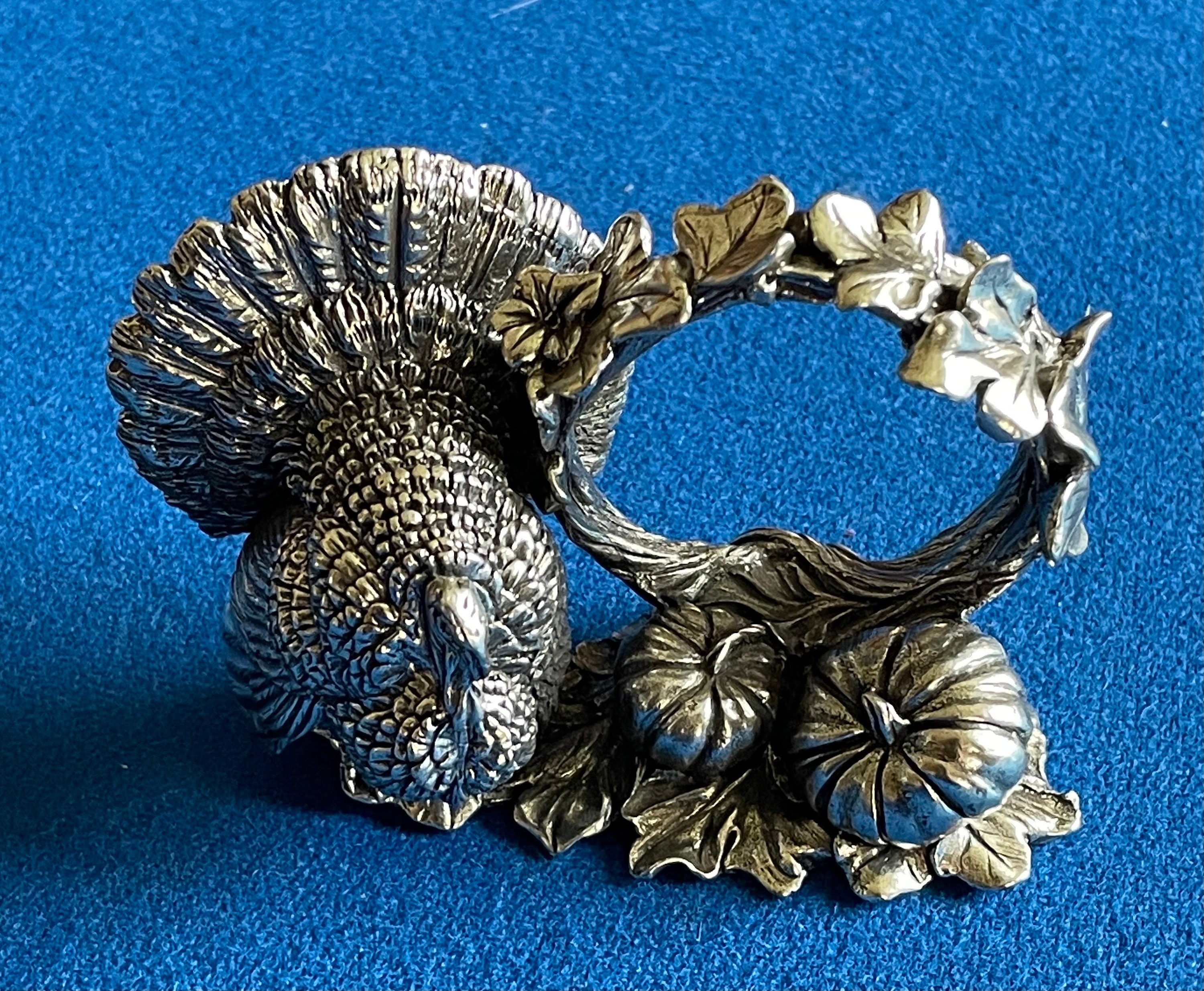 Reed & Barton 1824 Collection Bear & Beehive Napkin Ring Silverplate 2000 Reed & Barton Antique US Silver-Plated Napkin Rings & Clips  main image 2
