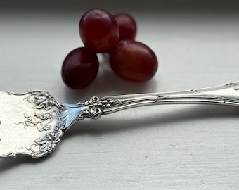 Antike 1847 ROGERS BROS 1904 VINTAGE Buffet / kaltes Fleisch Serviergabel 21,5 cm
