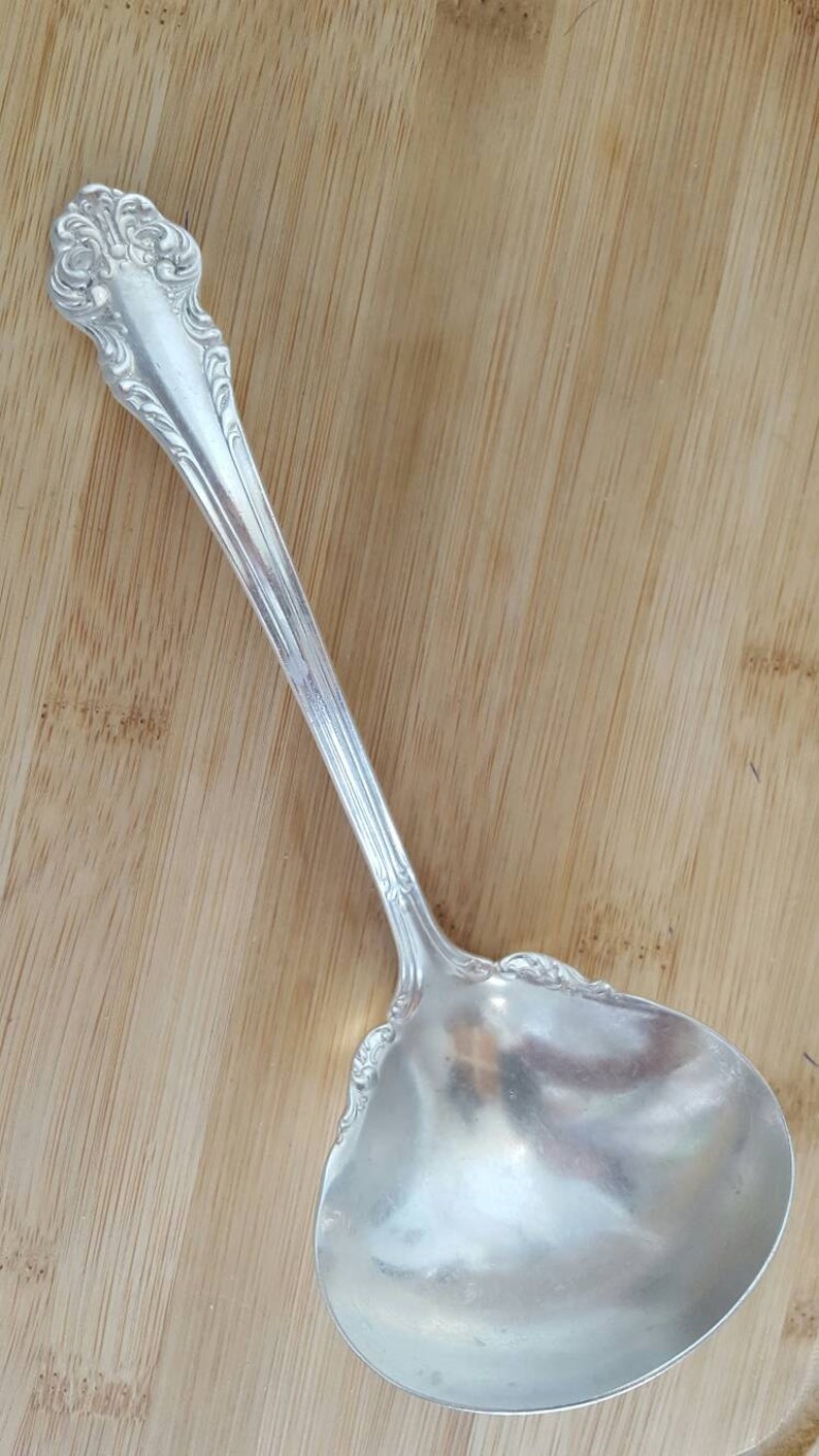 Antique COMMUNITY 1901 AVALON GravySauceCream Ladle 7 38