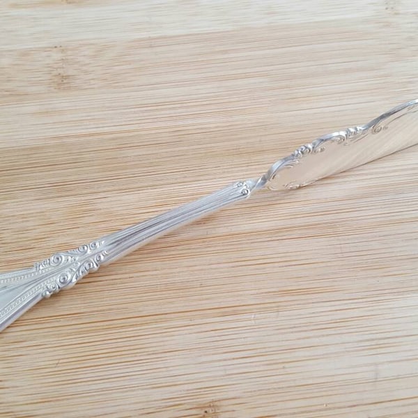 Antieke Wm ROGERS 1898 BLENHEIM Twisted Handle Master Butter Knife 7 5/8", Mono M B K