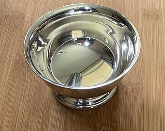 Verbazingwekkende zeldzame prachtige vintage collectible TOWLE Silver Co verzilverde Paul Revere "U.S.S. TARAWA LHA-1" kleine ronde voet serveerschaal 4"