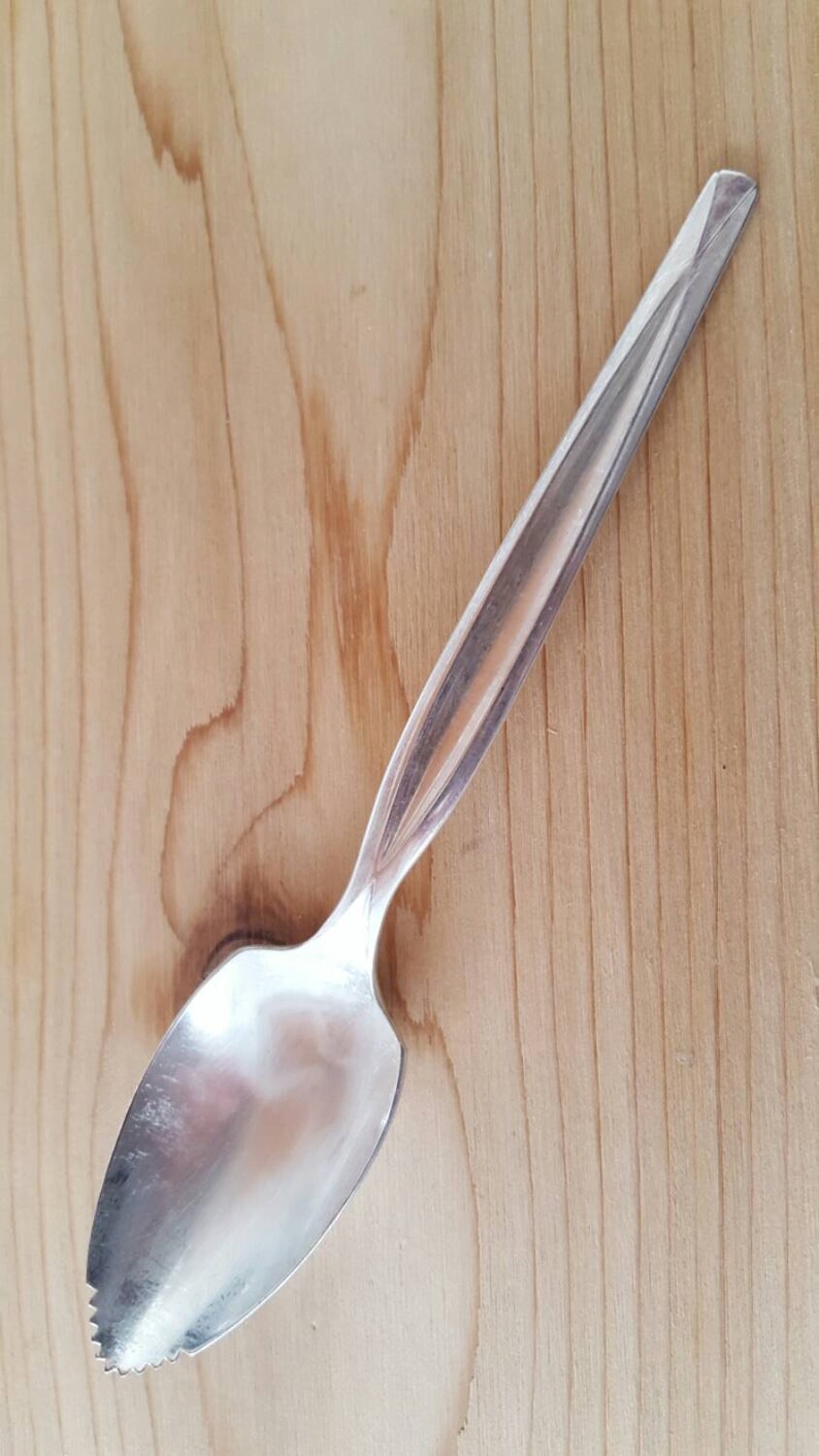 Antique Collectible Wm ROGERS Mfg Silver Plate FruitOrangeGrapefruit Spoon 6 Set of 2