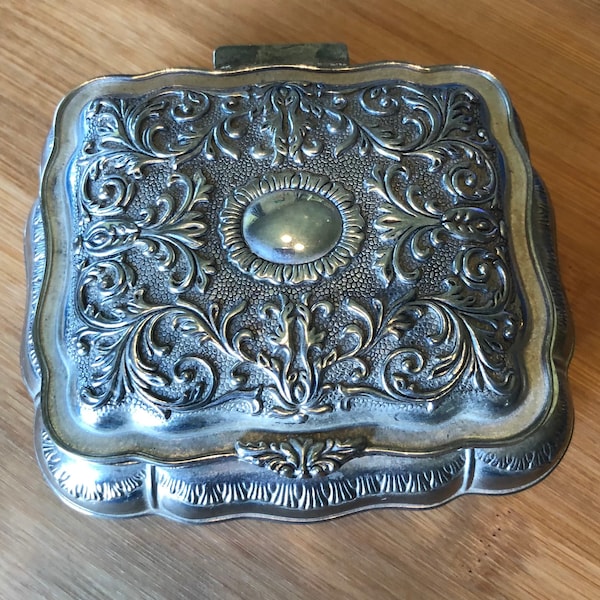 Vintage Silver Victorian Scenes Repousse Casket Jewelry/Dresser Top Box