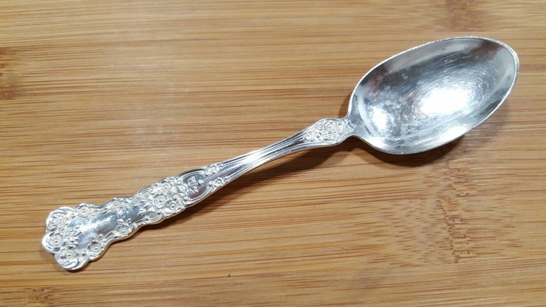Antique GORHAM Sterling 1899 BUTTERCUP Teaspoon 5 78