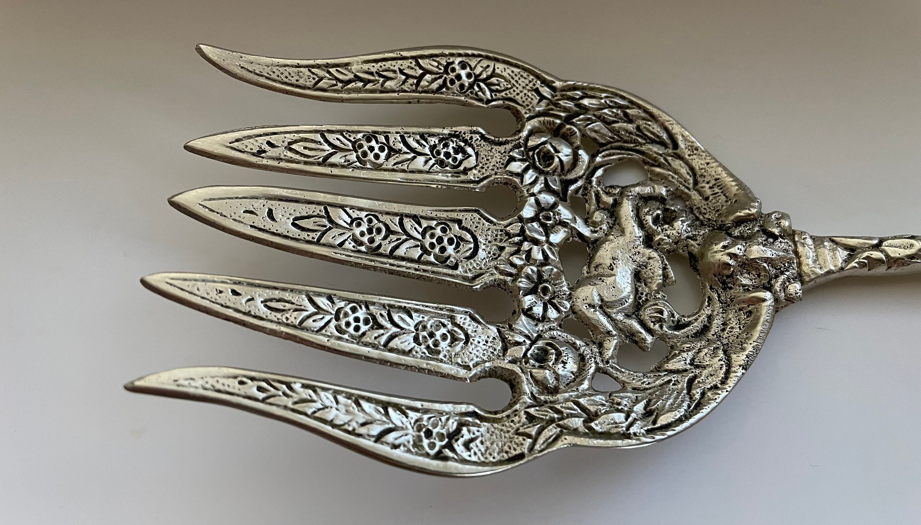 希少なヴィンテージ UGO BELLINI イタリア製 ライオン/天使 装飾