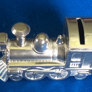 Vintage Collectible Silver Plate STEAM ENGINE TRAIN Souvenir Coin Bank 6&quot;, Mono &quot;Noah&quot;