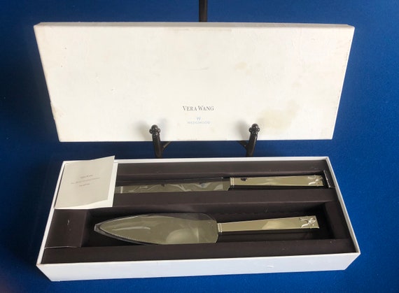 Vintage VERA WANG WEDGWOOD Silver Plate Love Knots Cake/pie Knife