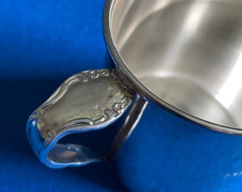 ヴィンテージ ラージ シルバープレート ベビー洗礼カップ 2 3/8 インチ