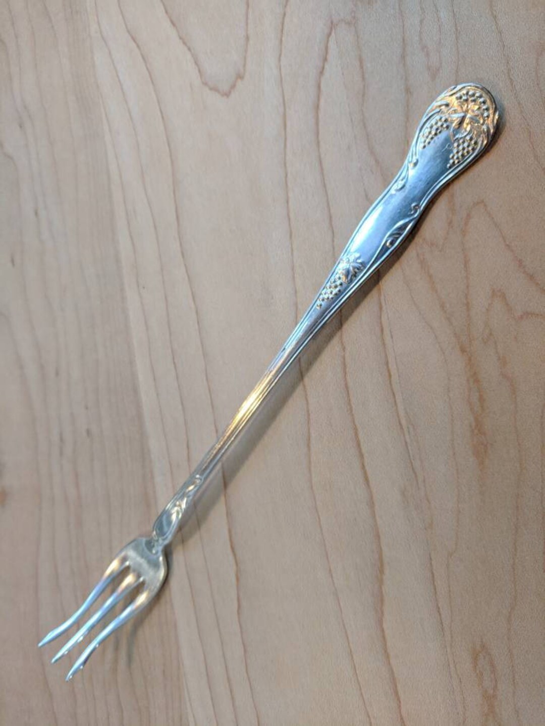 Antique WALLACE 1910 GRAPE Long Handle Olive/pickle Fork 7 1/2, Set of 2 Etsy