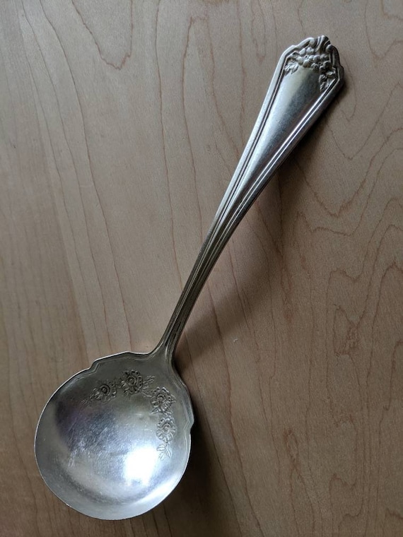 Antique Wm ROGERS Silver 1912 KENSINGTON Gravy/sauce Ladle 7 3/8