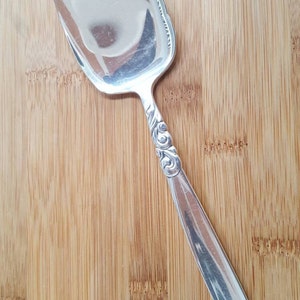 Stary nóż do ciasta/ciasta Oneida COMMUNITY 1955 SOUTH SEAS Solid 9 1/2"